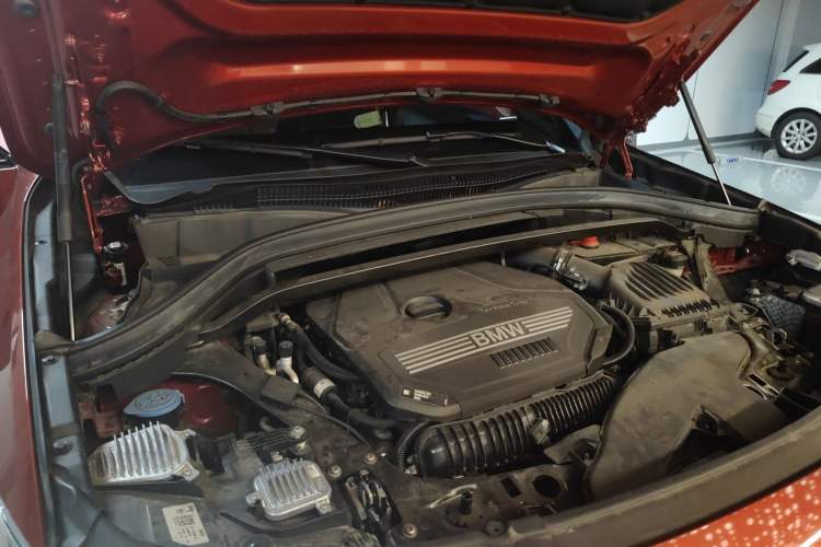Used BMW X2 2022 sDrive25i Midnight Edition Engine Bay Right