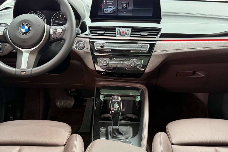 Used BMW X2 2022 sDrive25i M Sport Package Interior 1