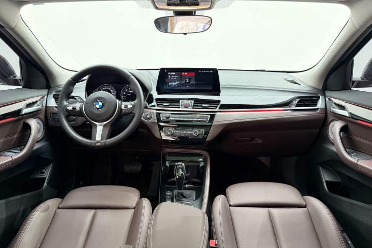 Used BMW X2 2022 sDrive25i M Sport Package Interior 2