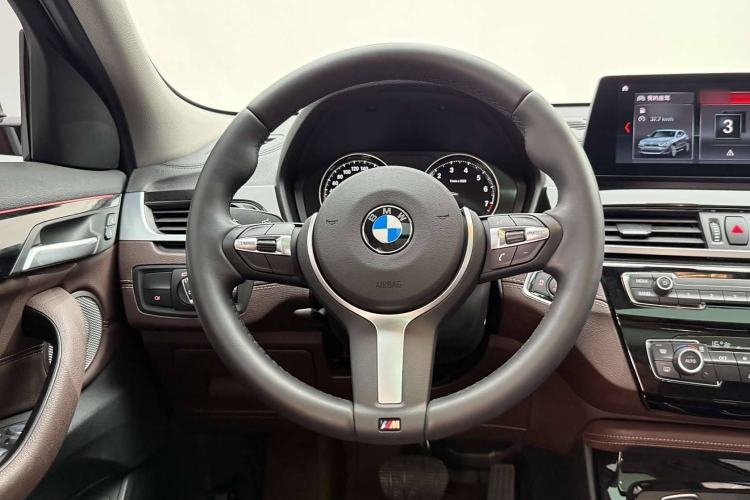 Used BMW X2 2022 sDrive25i M Sport Package Interior 3