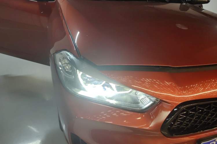 Used BMW X2 2022 sDrive25i Midnight Edition Right Front Headlight