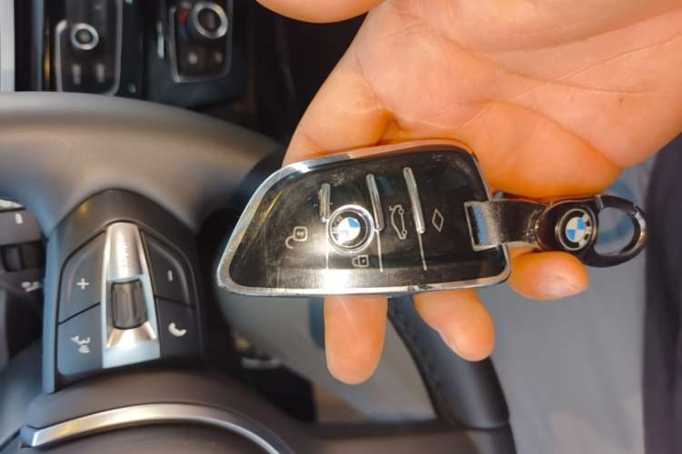 Used BMW X2 2022 sDrive25i M Sport Package Vehicle Key