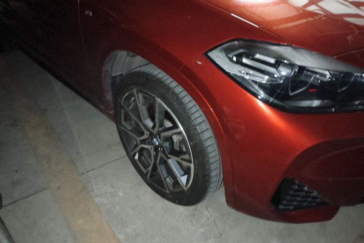 Used BMW X2 2022 sDrive25i Midnight Edition Right Front Wheel Hub