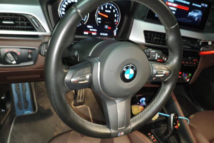 Used BMW X2 2022 sDrive25i Midnight Edition Steering Wheel