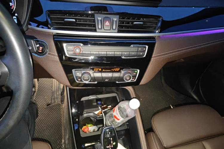 Used BMW X2 2022 sDrive25i M Sport Package Audio And AC Panel
