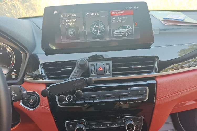 Used BMW X2 2022 sDrive25i M Sport Package Audio And AC Panel
