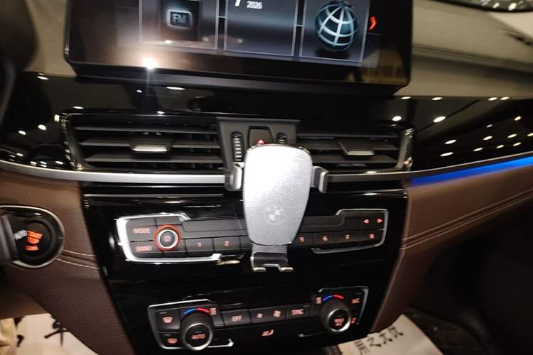 Used BMW X2 2022 sDrive25i M Sport Package Audio And AC Panel