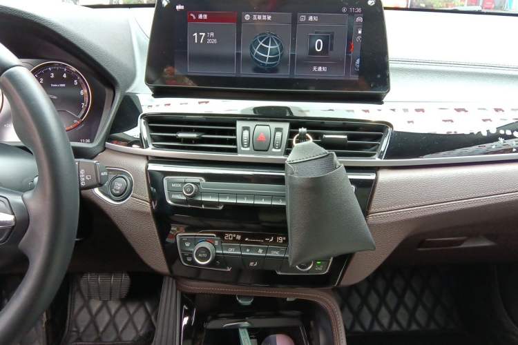 Used BMW X2 2022 sDrive25i M Sport Package Audio And AC Panel