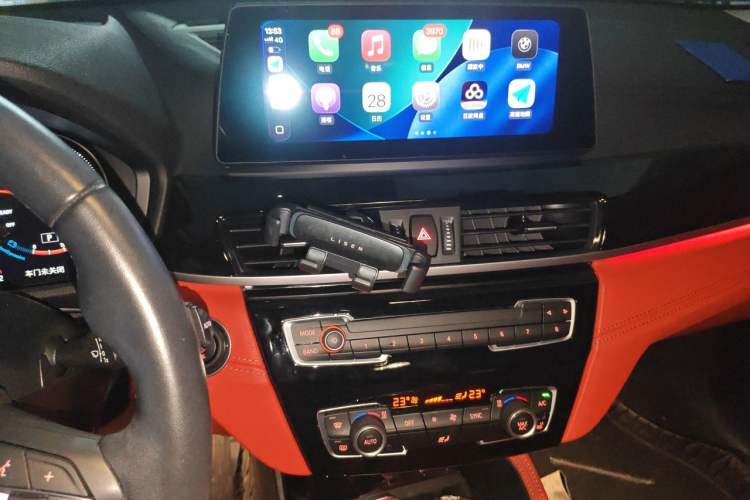 Used BMW X2 2022 sDrive25i M Sport Package Audio And AC Panel