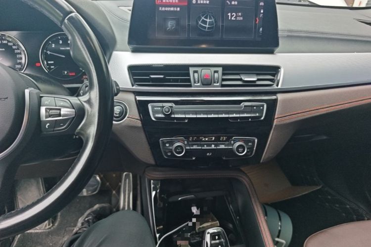 Used BMW X2 2022 sDrive25i Midnight Edition Audio And AC Panel