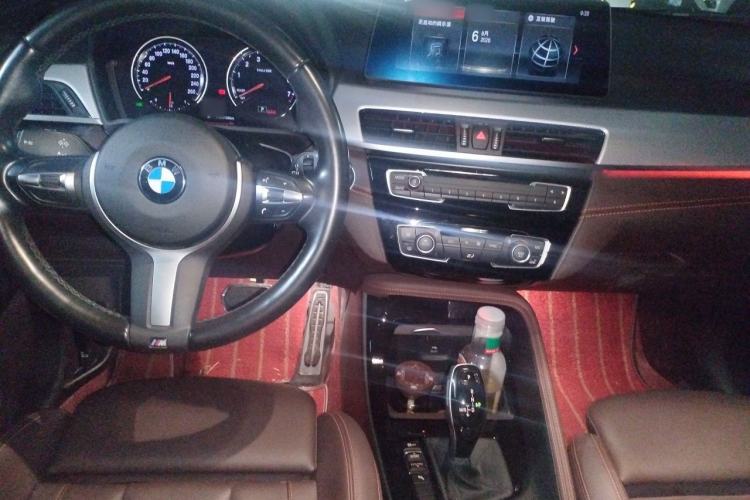 Used BMW X2 2022 sDrive25i M Sport Package Center Console