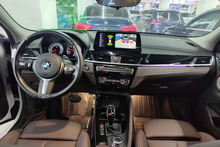 Used BMW X2 2022 sDrive25i M Sport Package Center Console