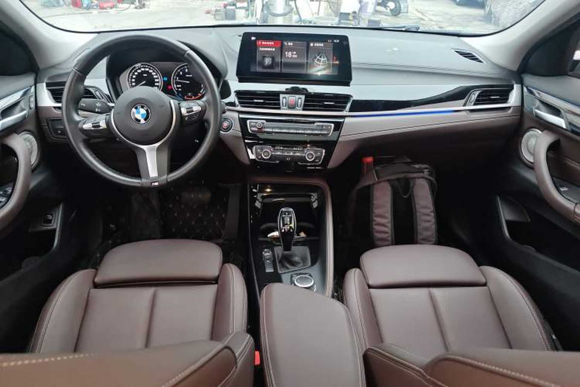 Used BMW X2 2022 sDrive25i M Sport Package Center Console