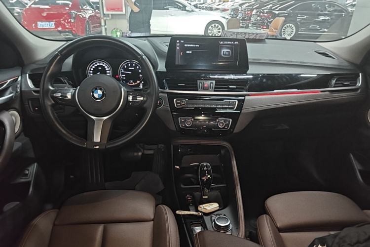 Used BMW X2 2022 sDrive25i M Sport Package Center Console