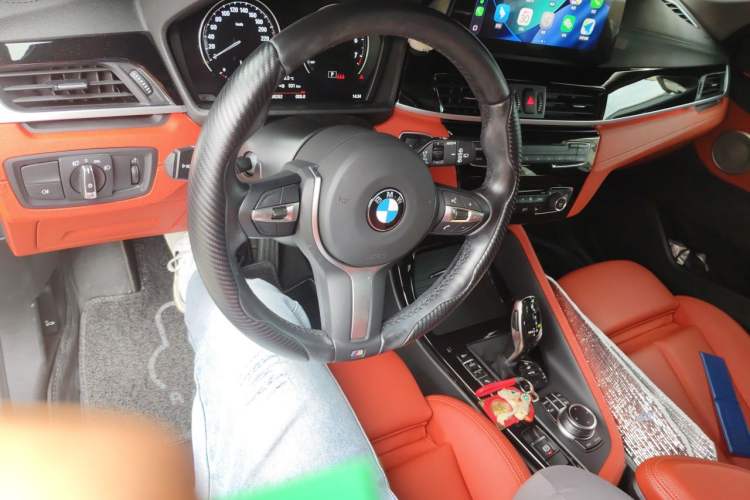 Used BMW X2 2022 sDrive25i M Sport Package Center Console