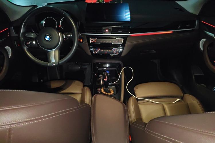 Used BMW X2 2022 sDrive25i M Sport Package Center Console