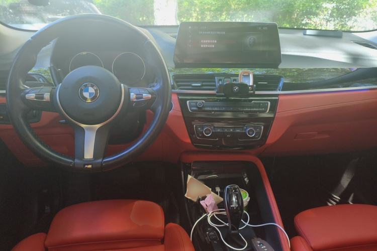 Used BMW X2 2022 sDrive25i M Sport Package Center Console
