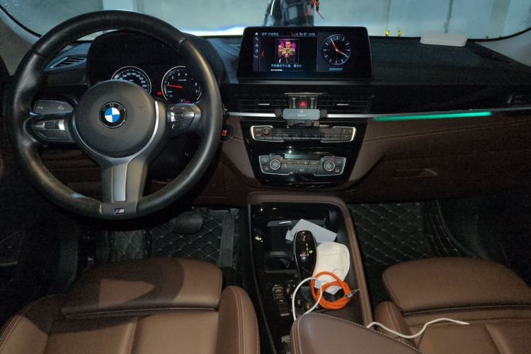 Used BMW X2 2022 sDrive25i M Sport Package Center Console