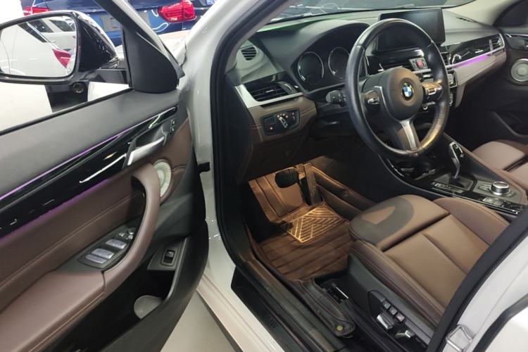 Used BMW X2 2022 sDrive25i M Sport Package Driver Seat