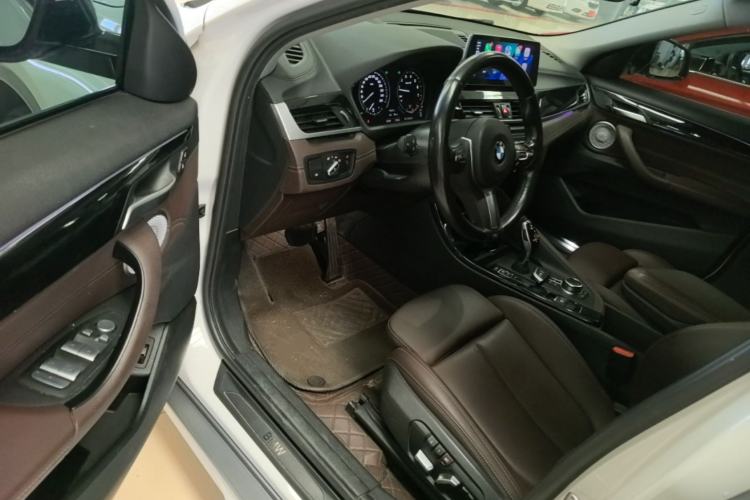 Used BMW X2 2022 sDrive25i M Sport Package Driver Seat