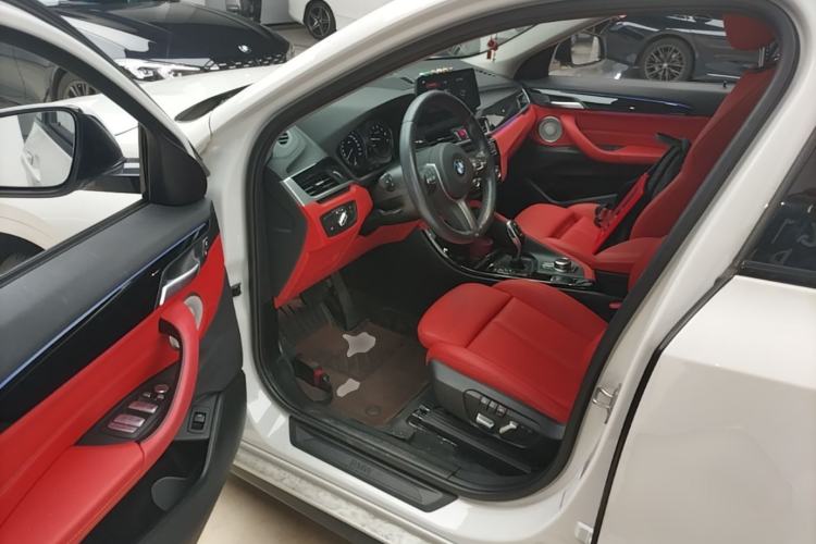 Used BMW X2 2022 sDrive25i M Sport Package Driver Seat