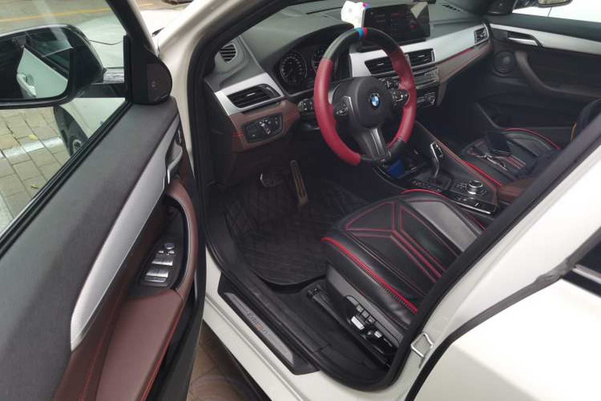 Used BMW X2 2022 xDrive25i Midnight Edition Driver Seat