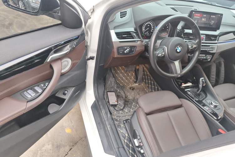 Used BMW X2 2022 sDrive25i M Sport Package Driver Seat