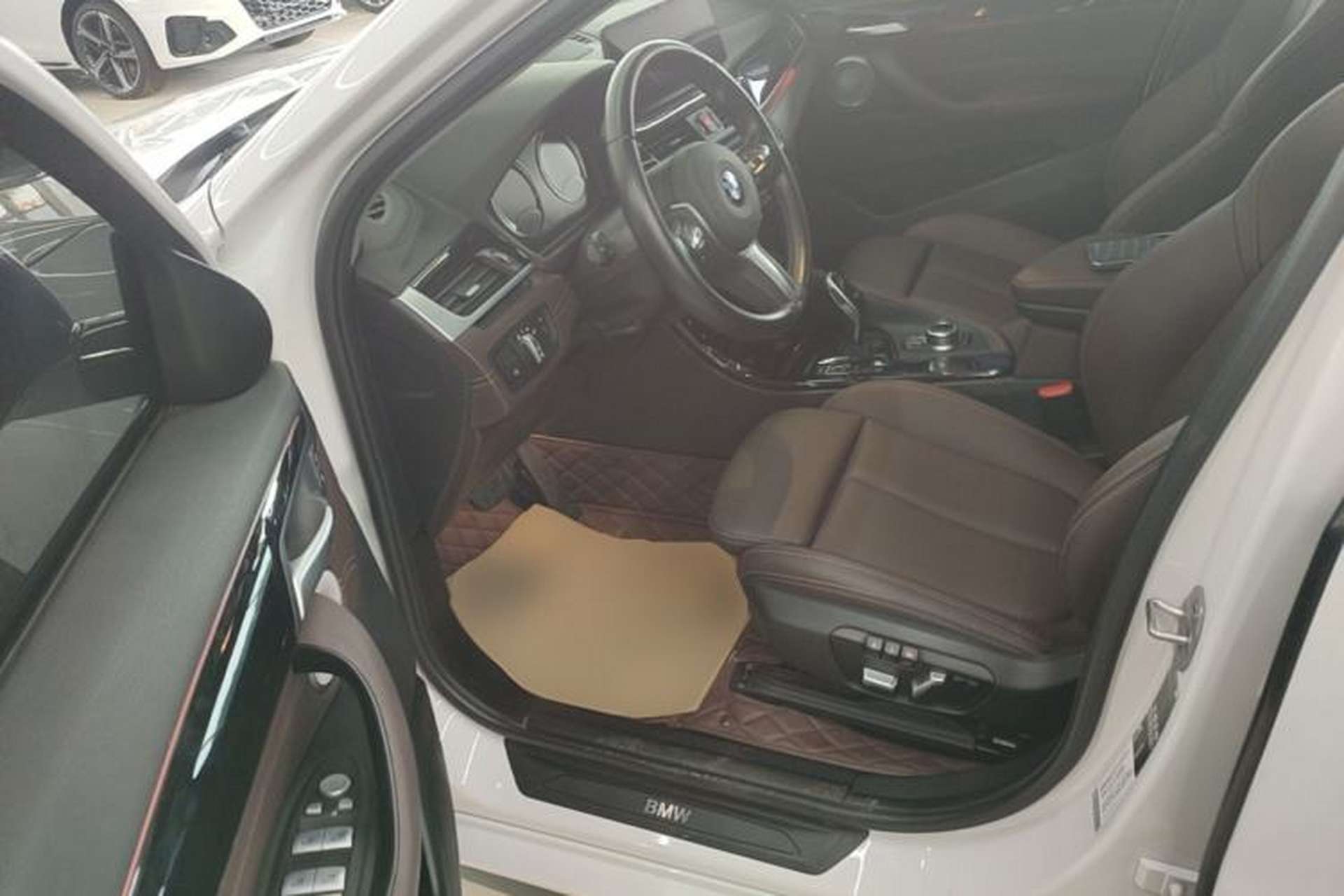 Used BMW X2 2022 sDrive25i M Sport Package Driver Seat
