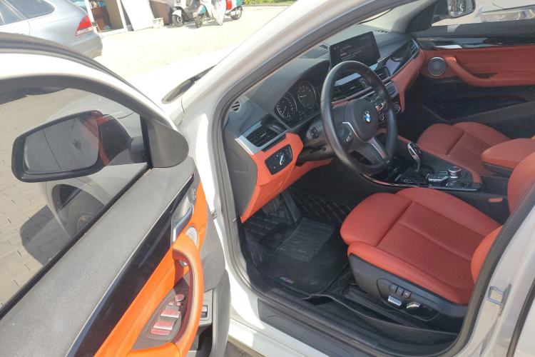 Used BMW X2 2022 sDrive25i M Sport Package Driver Seat
