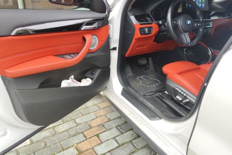 Used BMW X2 2022 sDrive25i M Sport Package Driver Seat