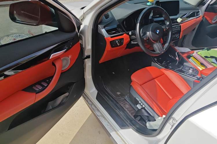 Used BMW X2 2022 sDrive25i M Sport Package Driver Seat