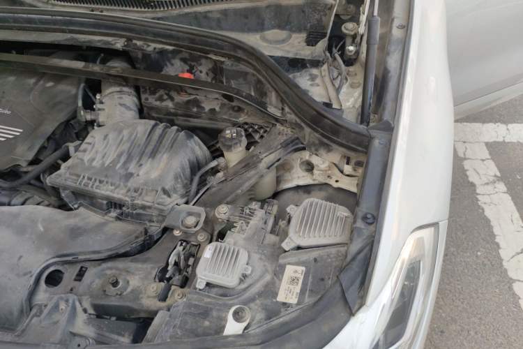 Used BMW X2 2022 sDrive25i M Sport Package Engine Bay Left