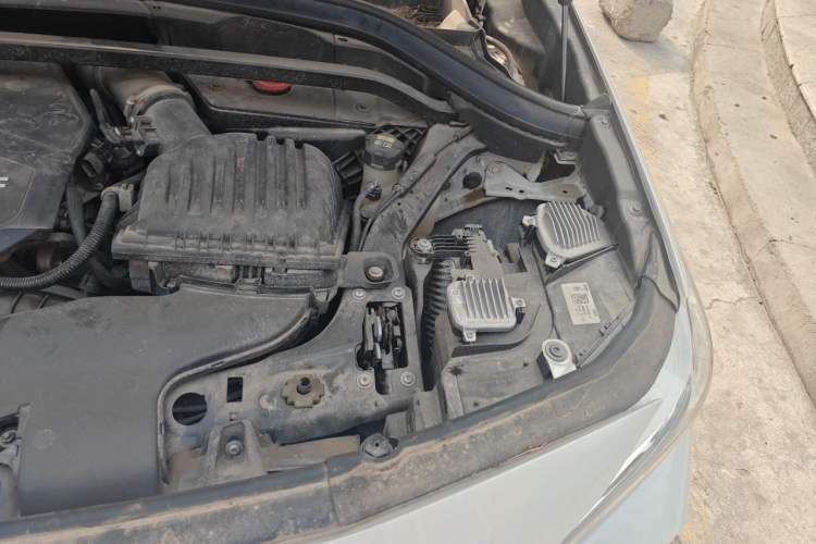 Used BMW X2 2022 sDrive25i M Sport Package Engine Bay Left