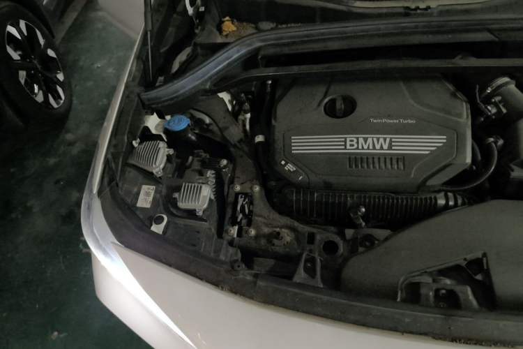 Used BMW X2 2022 sDrive25i M Sport Package Engine Bay Right
