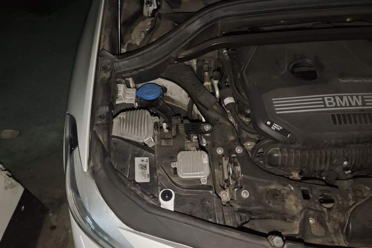 Used BMW X2 2022 sDrive25i M Sport Package Engine Bay Right