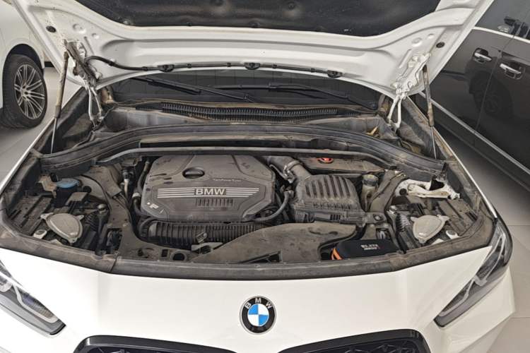 Used BMW X2 2022 xDrive25i Midnight Edition Engine Bay