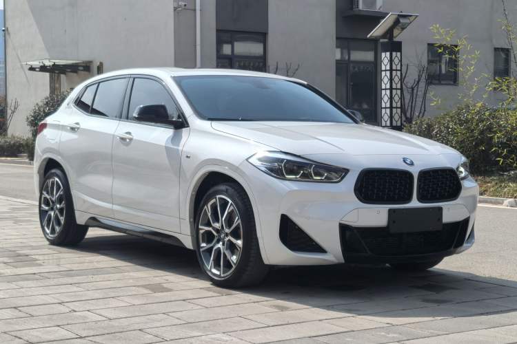 Used BMW X2 2022 sDrive25i Midnight Edition Exterior 2