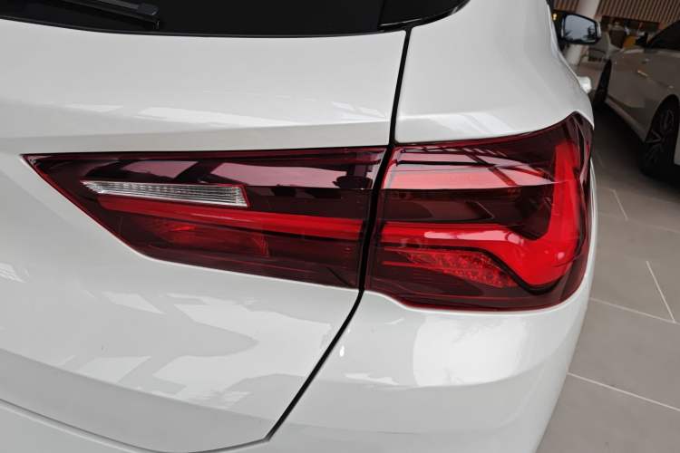 Used BMW X2 2022 sDrive25i M Sport Package Exterior 6