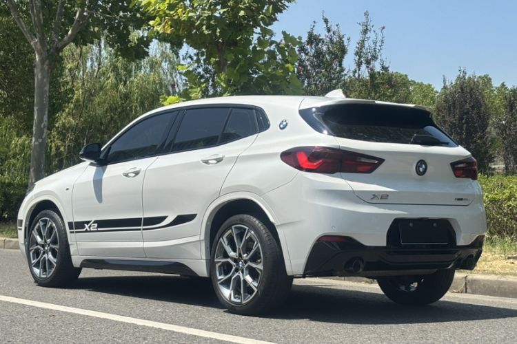 Used BMW X2 2022 sDrive25i Midnight Edition Exterior 9