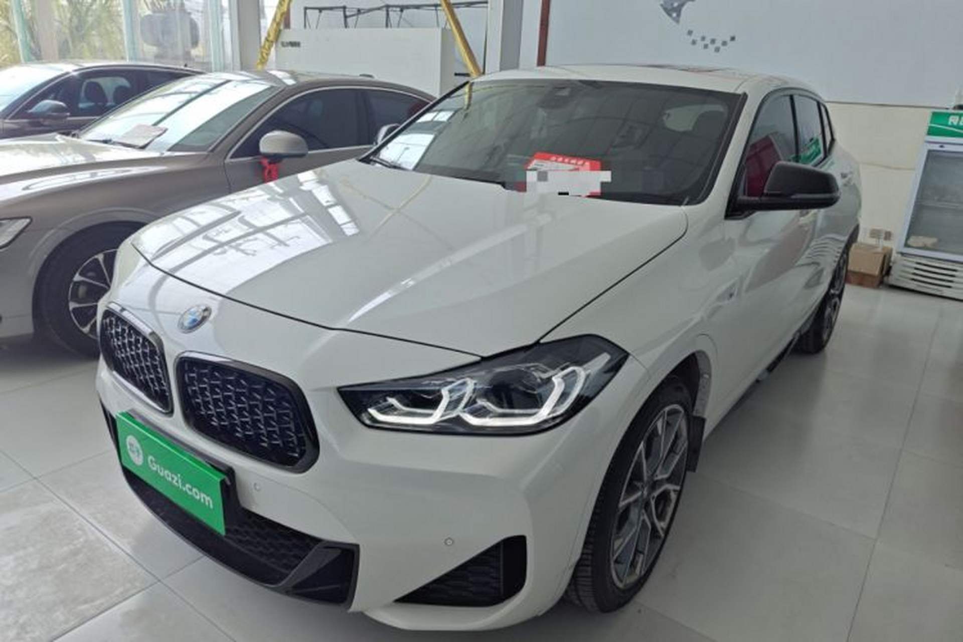 Used BMW X2 2022 xDrive25i Midnight Edition Front Left 45 Deg