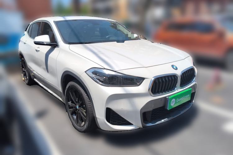 Used BMW X2 2022 sDrive25i M Sport Package Front Right 45 Deg