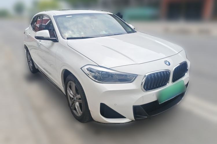 Used BMW X2 2022 sDrive25i M Sport Package Front Right 45 Deg