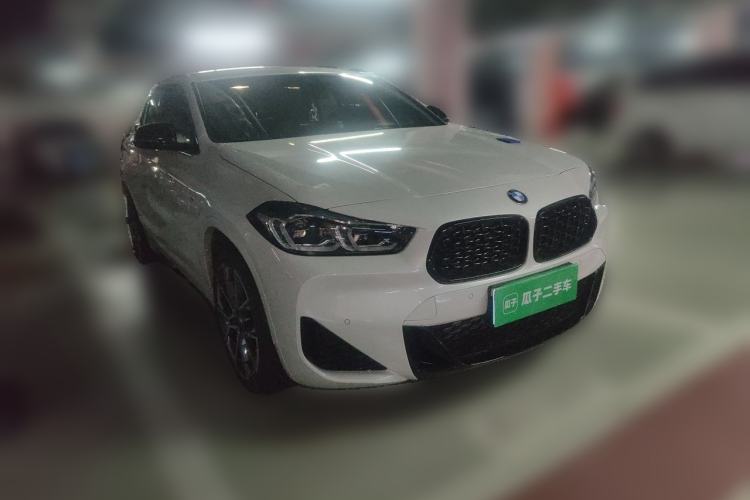 Used BMW X2 2022 xDrive25i Midnight Edition Front Right 45 Deg