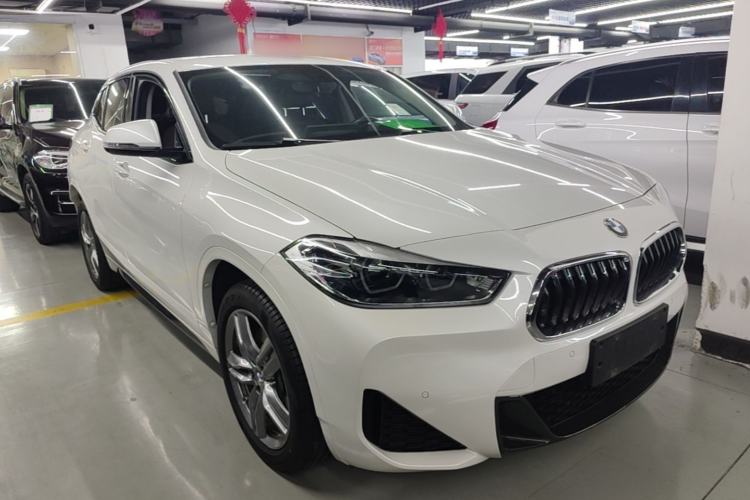 Used BMW X2 2022 sDrive25i M Sport Package Front Right 45 Deg