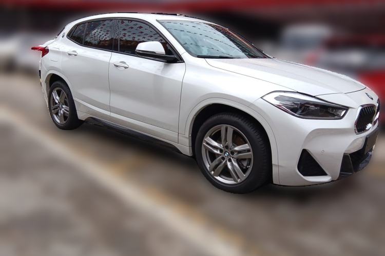 Used BMW X2 2022 sDrive25i M Sport Package Front Right 45 Deg