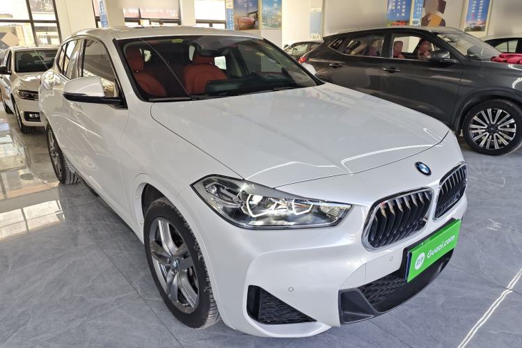 Used BMW X2 2022 sDrive25i M Sport Package Front Right 45 Deg