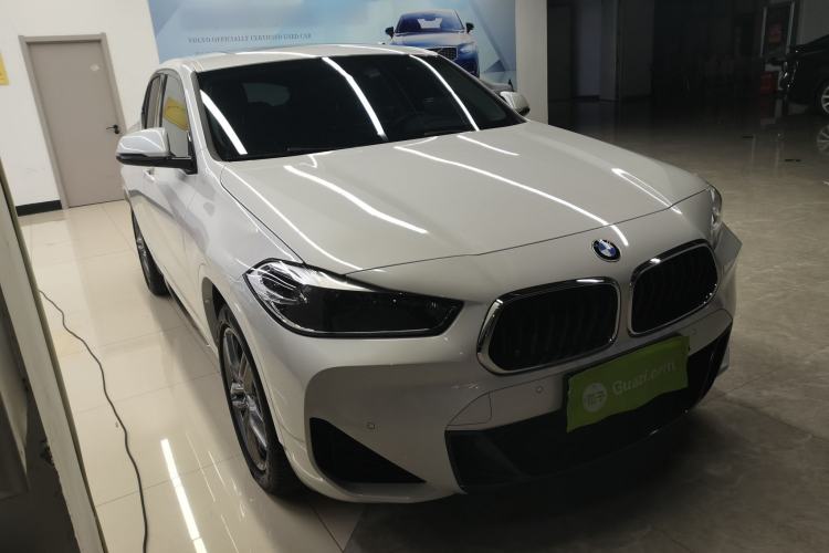 Used BMW X2 2022 sDrive25i M Sport Package Front Right 45 Deg