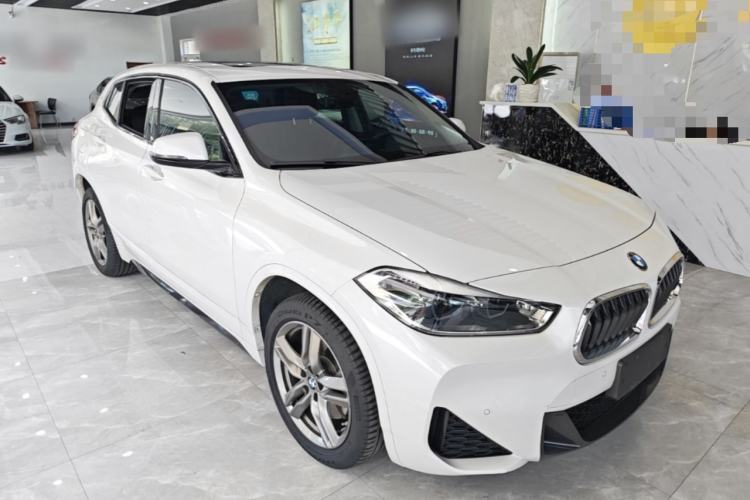 Used BMW X2 2022 sDrive25i M Sport Package Front Right 45 Deg