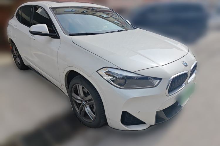 Used BMW X2 2022 sDrive25i M Sport Package Front Right 45 Deg