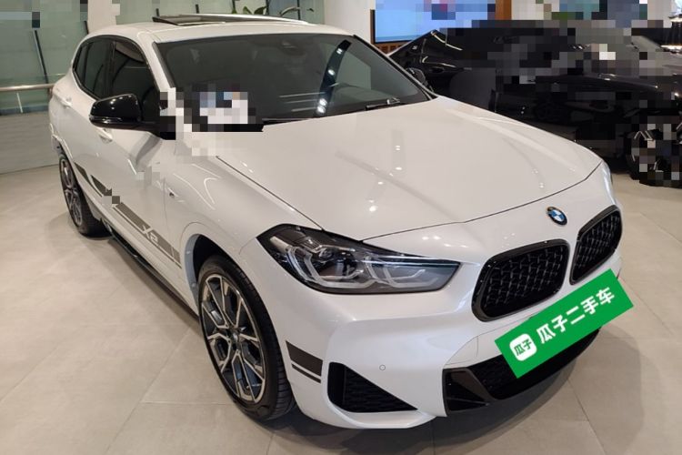 Used BMW X2 2022 xDrive25i Midnight Edition Front Right 45 Deg
